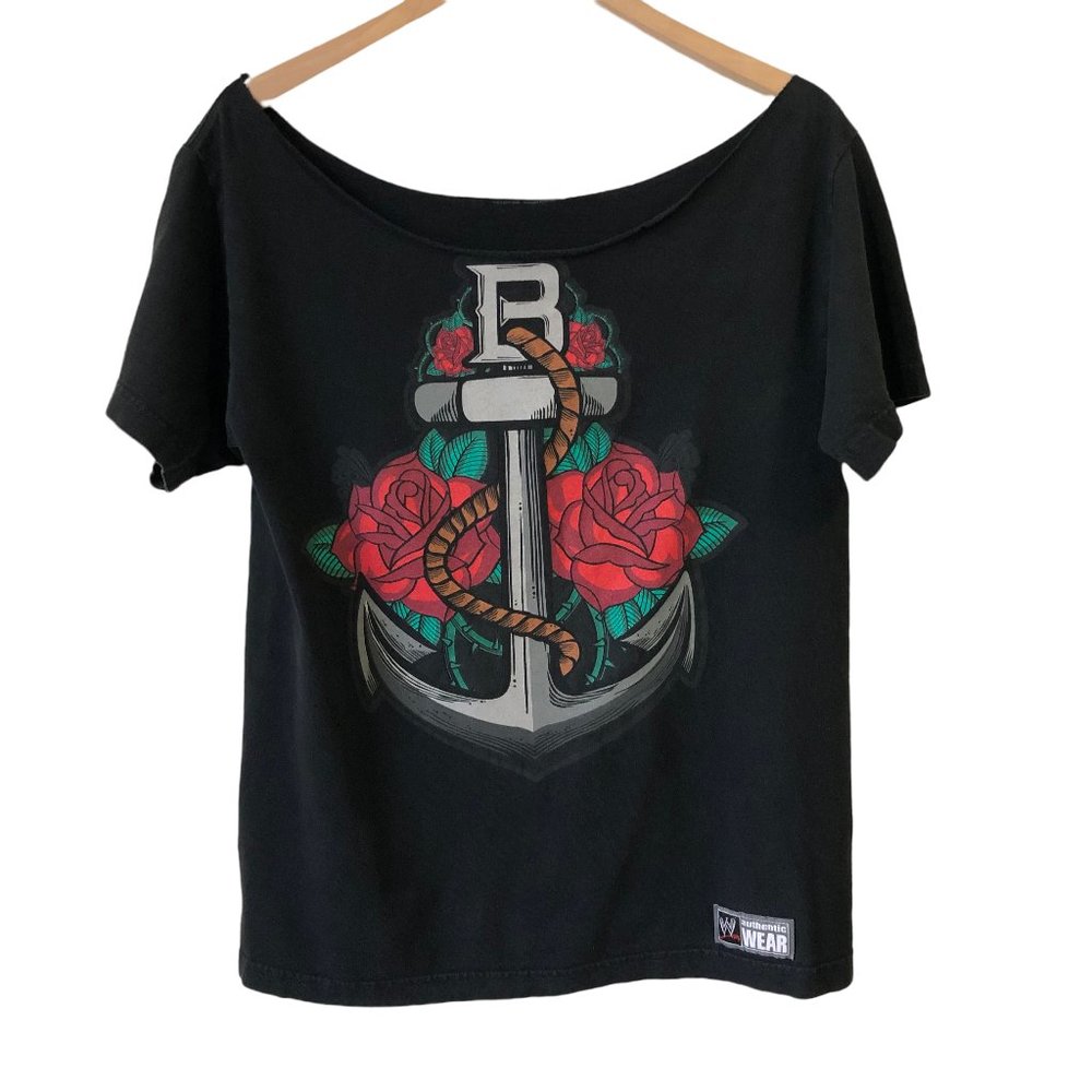 WWE Wade Barrett anchor rose tee cut neckline M